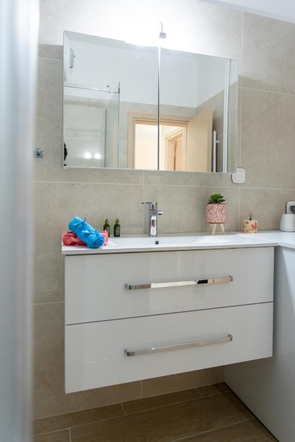 Luxury Apartment In Garitsa Bay Corfu  Eksteriør bilde